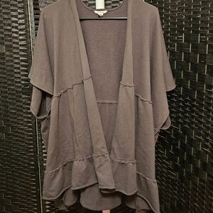 AE Short Sleeve Cardigan One Size